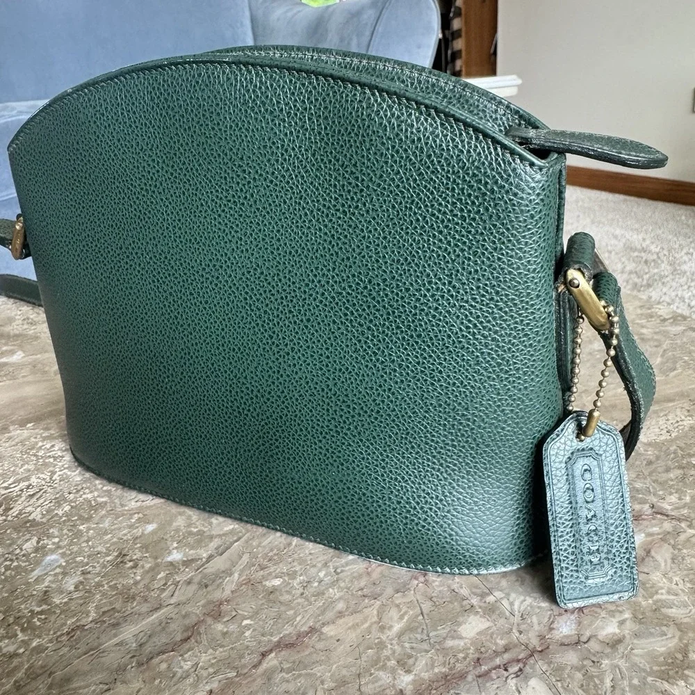 Vintage 1995 Coach Pebbled Leather Green Purse ~ Adjustable Crossbody *Read